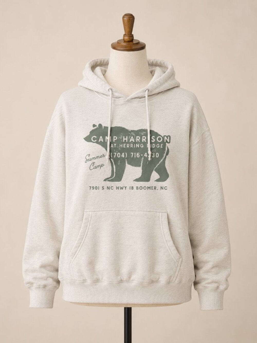 Live and Tell Camp Harrison Graphic Sweatshirt Cream Size Large